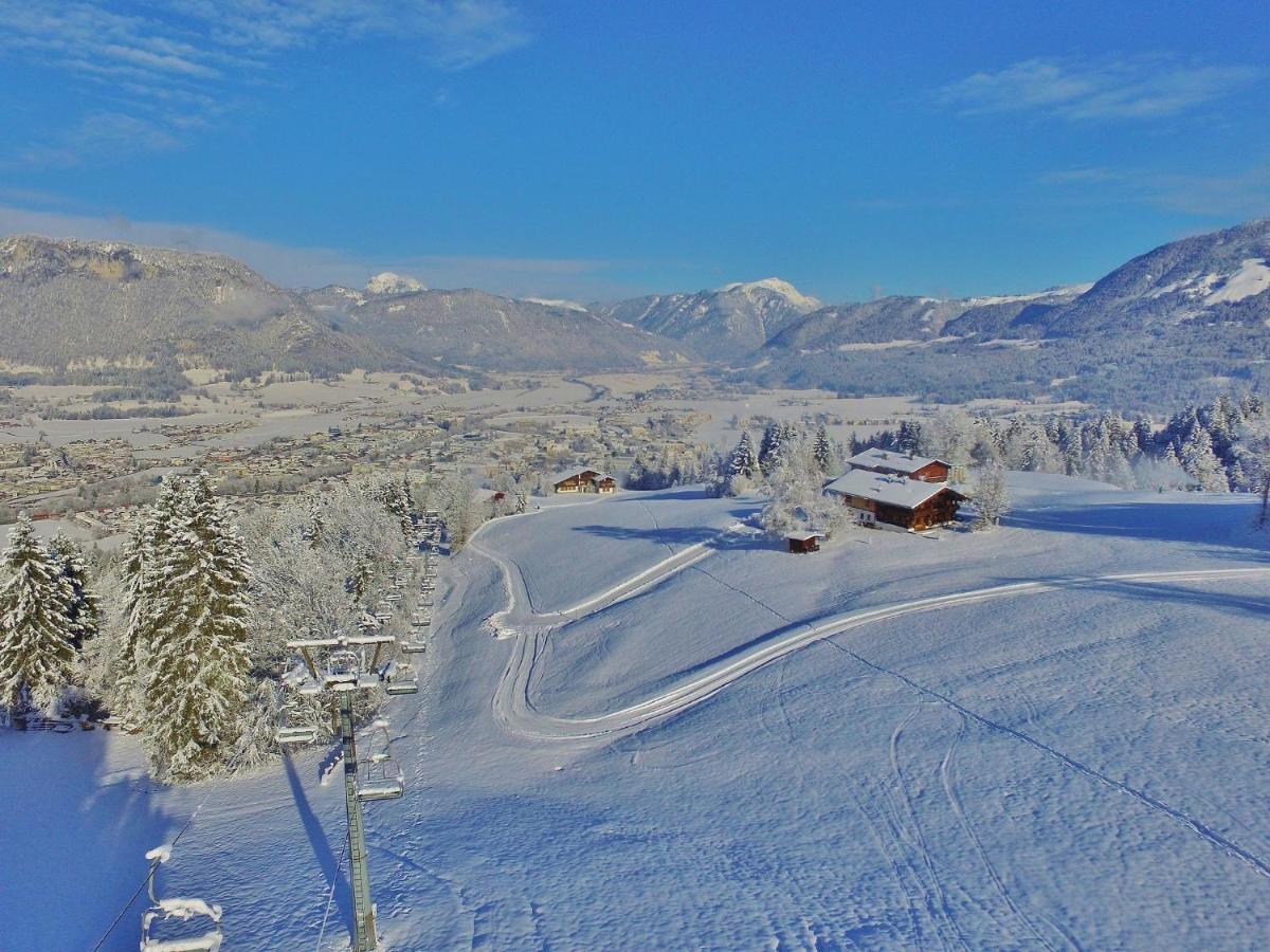 Flat Directly On The Ski Slope With Valley View Sankt Johann in Tirol Luaran gambar
